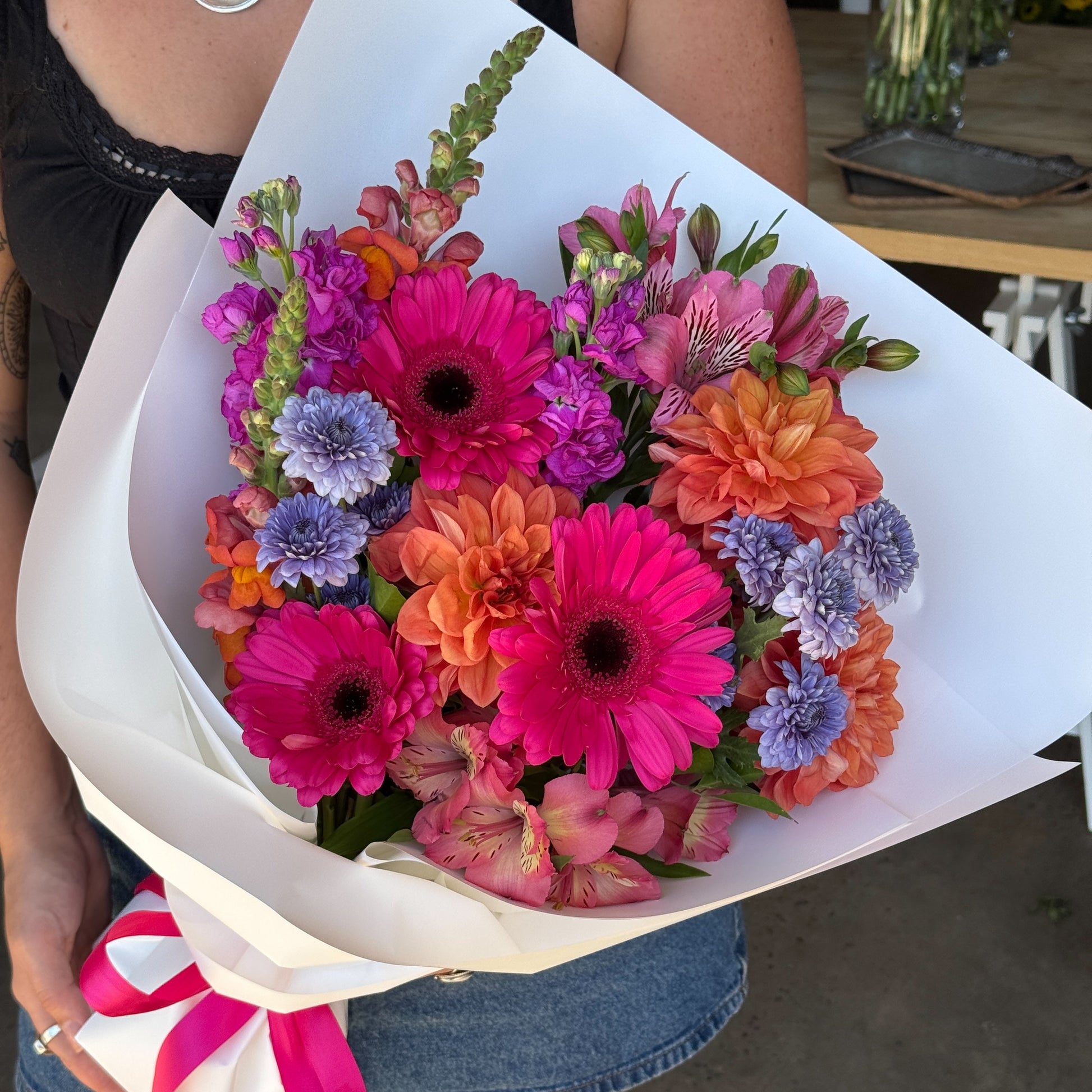 bright and colourful flowers made to order in moffat beach